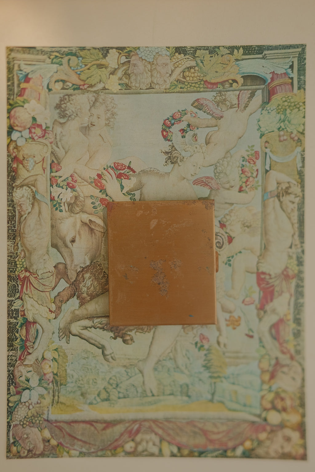 1950's Marhill Mother of Pearl Compact