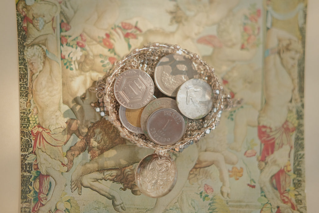Silver Tone Mesh Coin Purse