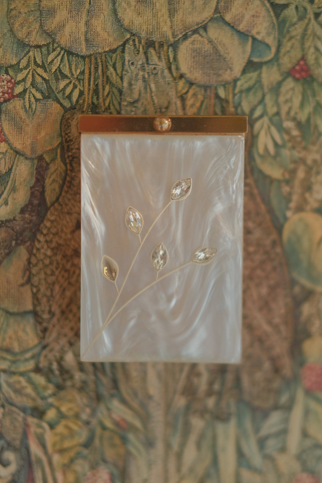 1950's Pigeon Mother of Pearl Cigarette Case & Lighter Set