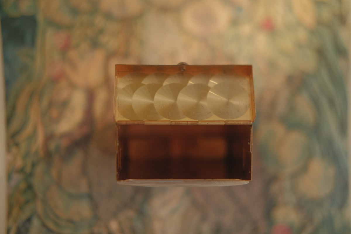 1950's Pigeon Mother of Pearl Cigarette Case & Lighter Set