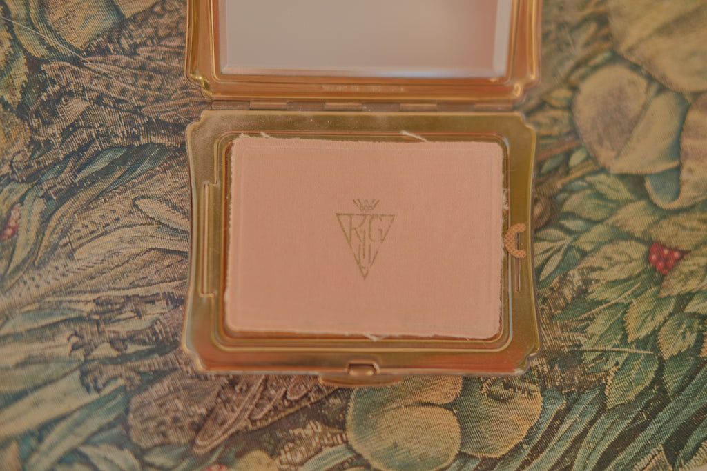 Kigu Mother of Pearl Powder Compact
