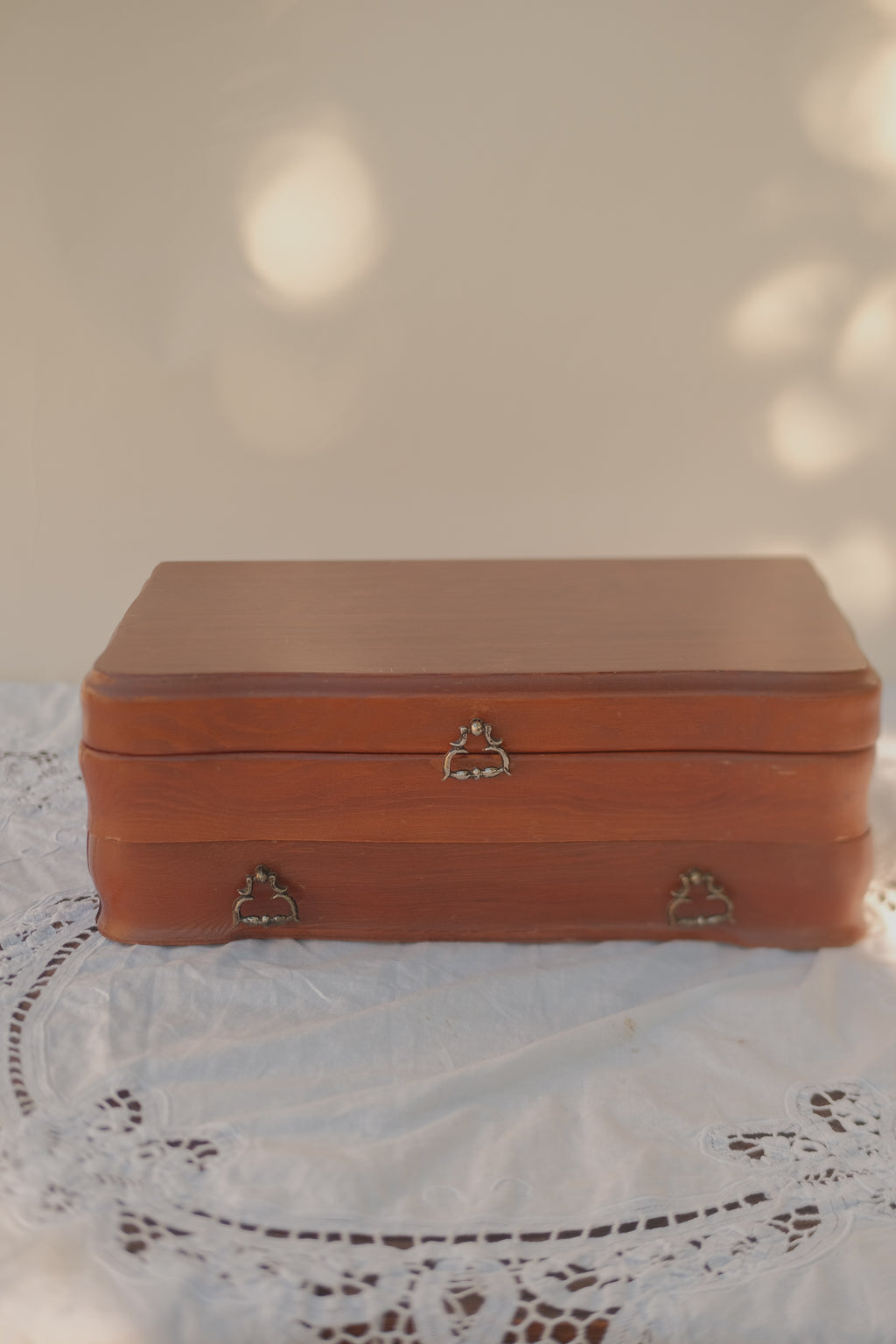 London Leather Jewelry Box