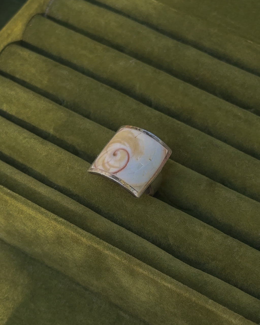 Sterling Silver Ring with Shell Inlay