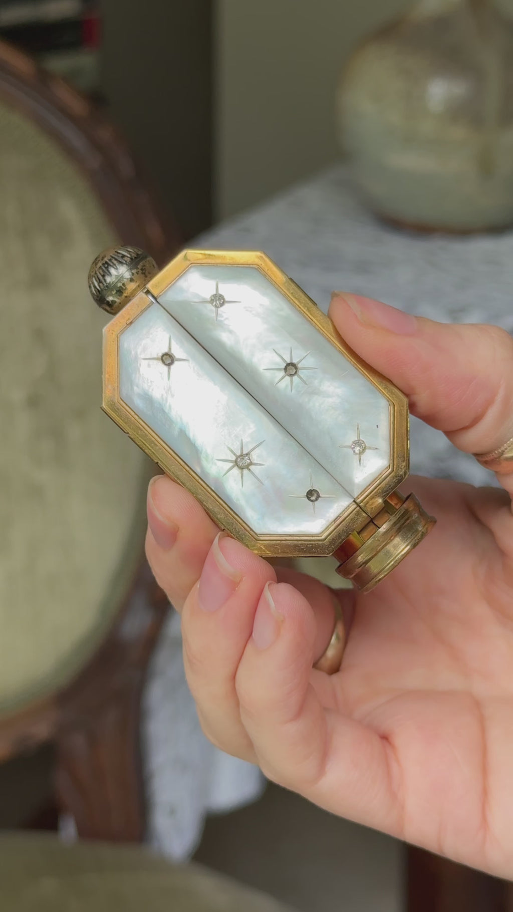Mother of Pearl Vanity Compact
